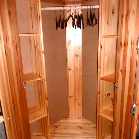 Daire Sunny 1 Bedroom In Centre Of